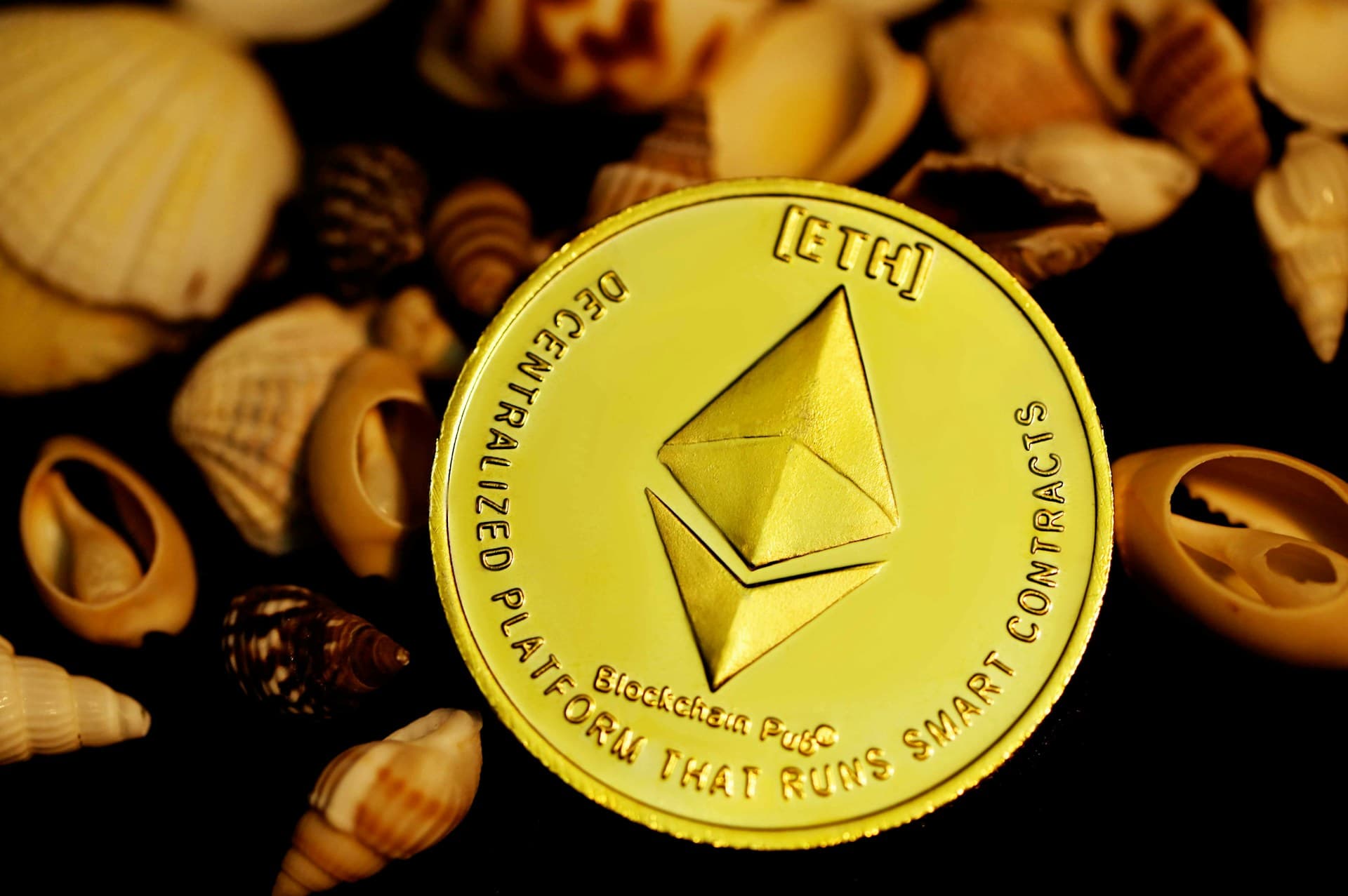 DeFi Explained: Decentralized Finance 101